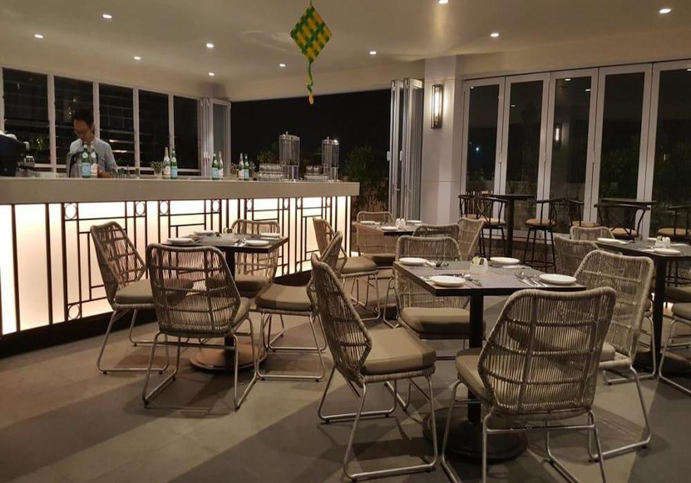 Shama Suasana Johor Bahru Formerly Known As Suasana All Suites Hotels Джохор-Бару Экстерьер фото